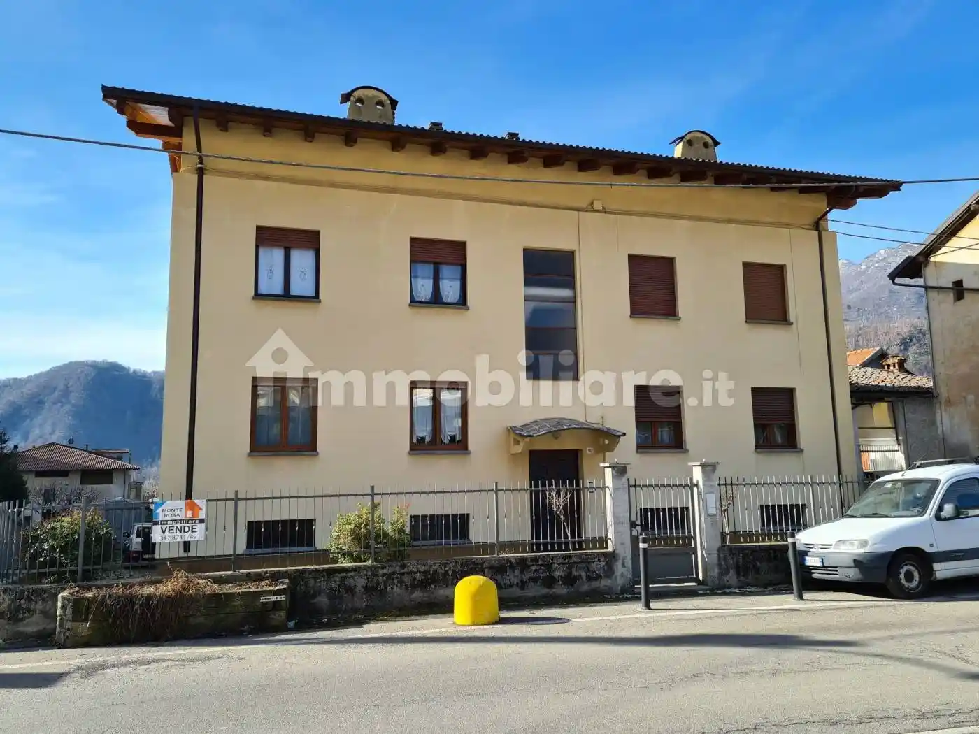 Appartamento in vendita a Varallo