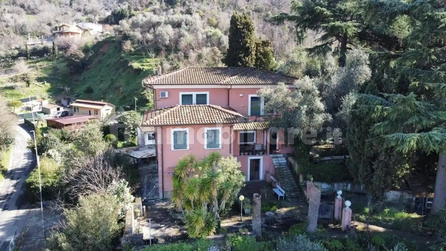 Villa in vendita a Massa