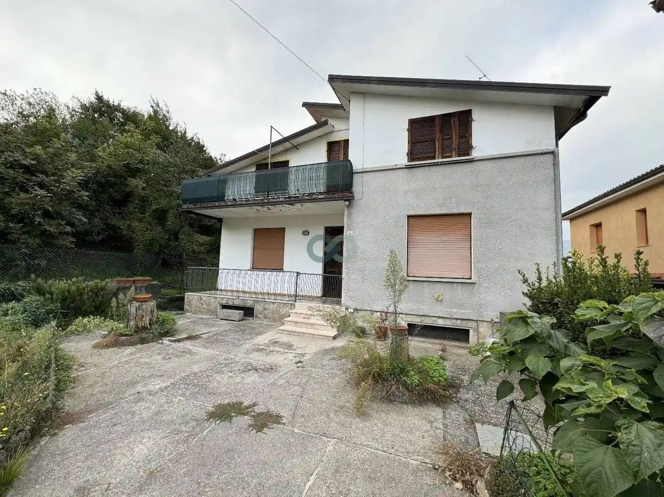 Villa in vendita a Roè Volciano