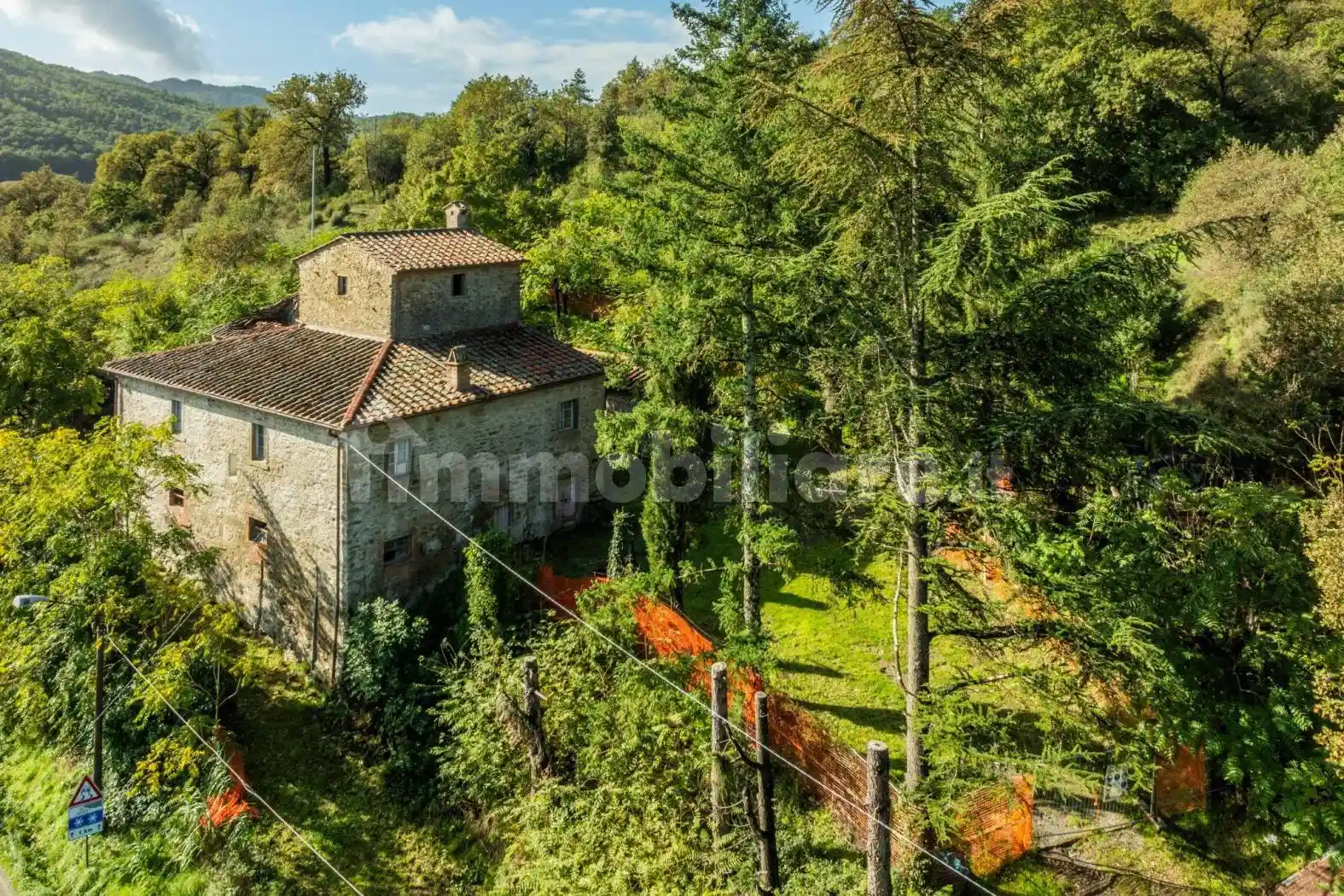 Casale Strada Provinciale Palazzo del Pero, Palazzo del Pero, Arezzo - foto 3