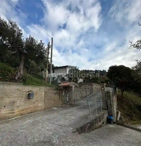 Villa unifamiliare viale Vincenzo Gattoleo, Pontegrande - Sant'Elia, Catanzaro - foto 2