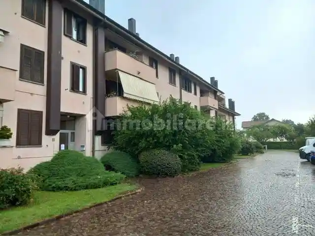 Appartamento in vendita a Vimercate