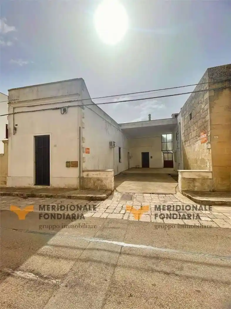 Villa in vendita a Martano