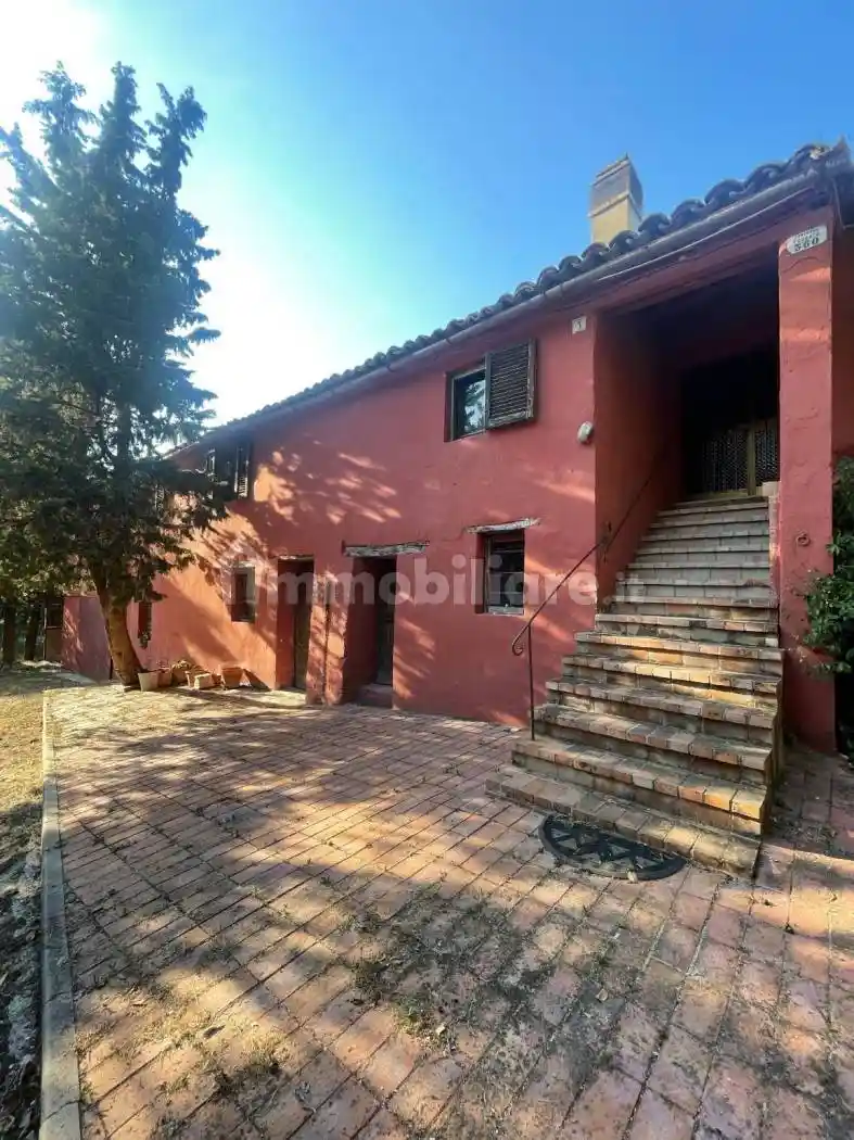 Rustico - Casale in vendita a Montecarotto