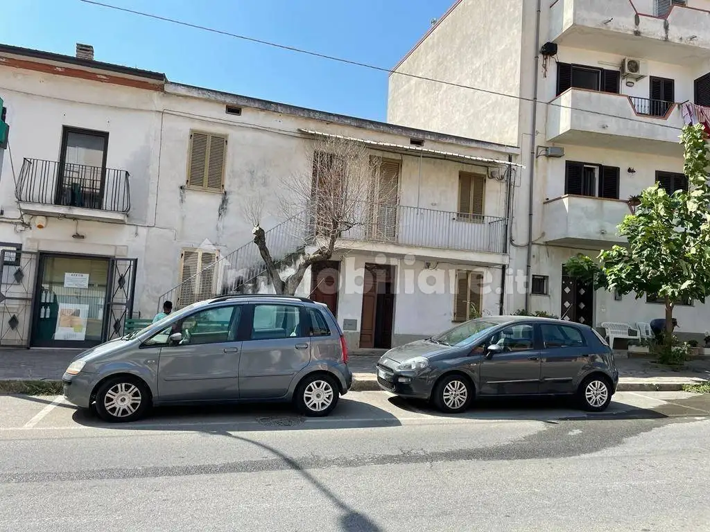 Villetta a schiera in vendita a Cassano all'Ionio