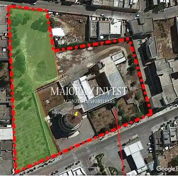 Palazzo - Edificio in vendita a Trepuzzi