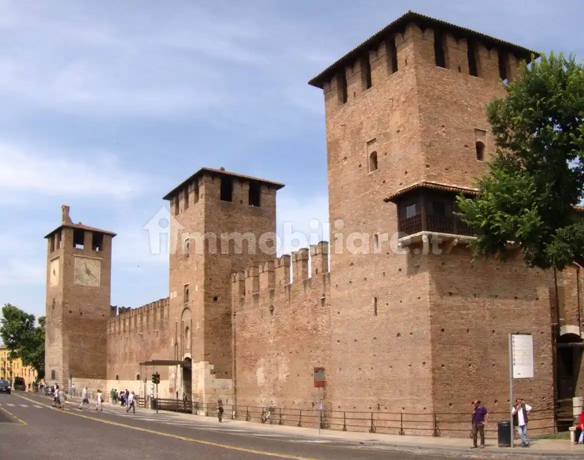 Appartamento in vendita a Verona