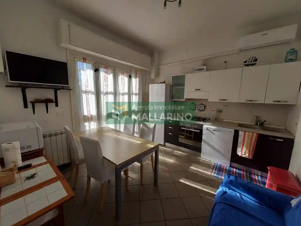 Appartamento in affitto a Finale Ligure
