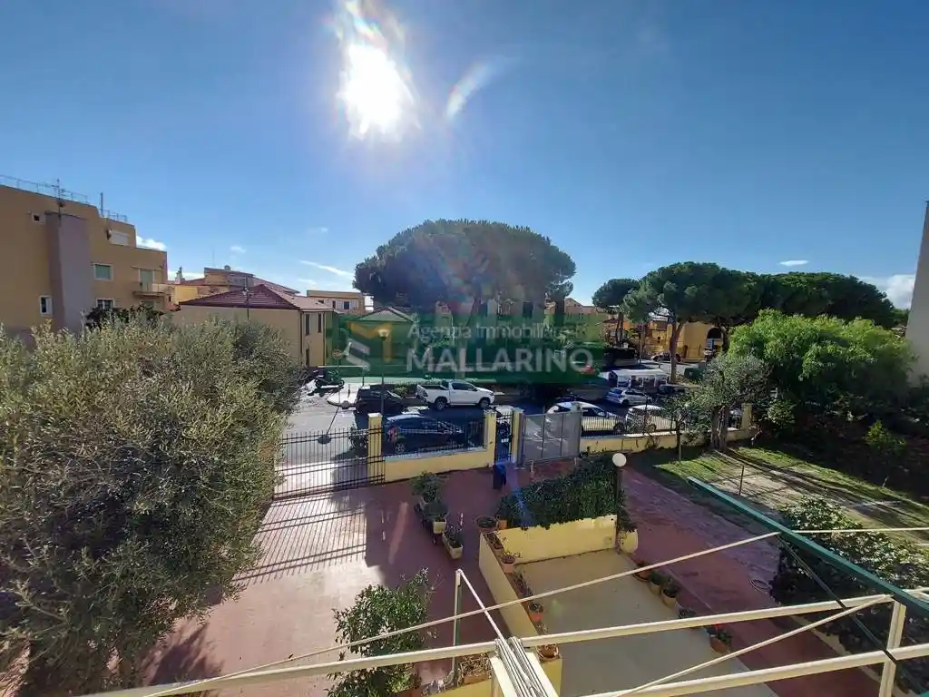 Appartamento in affitto a Finale Ligure