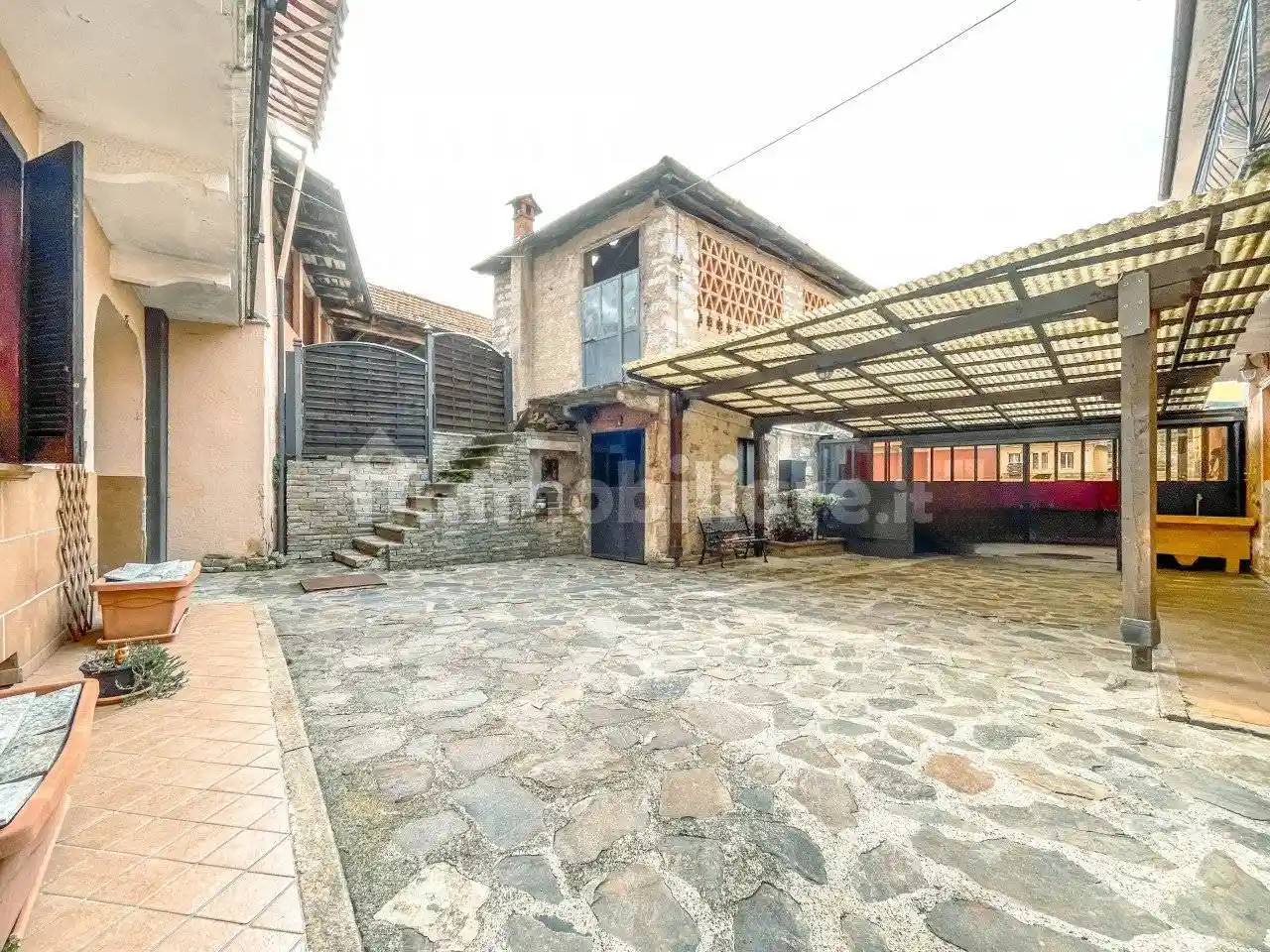 Villa a schiera via Monsignor Garga 2, Centro, Cesara - foto 4