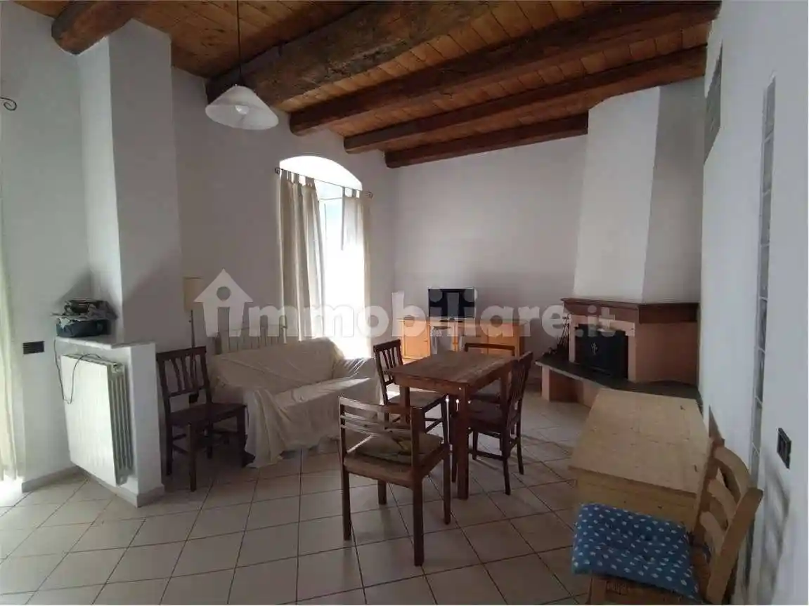 Appartamento in vendita a Fosdinovo