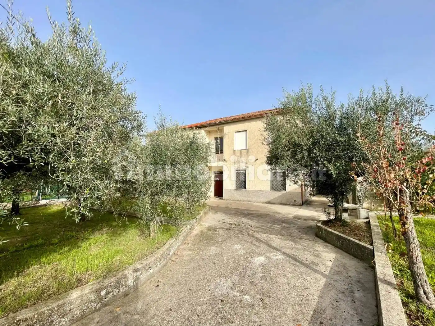 Casa indipendente in vendita a Isola del Liri