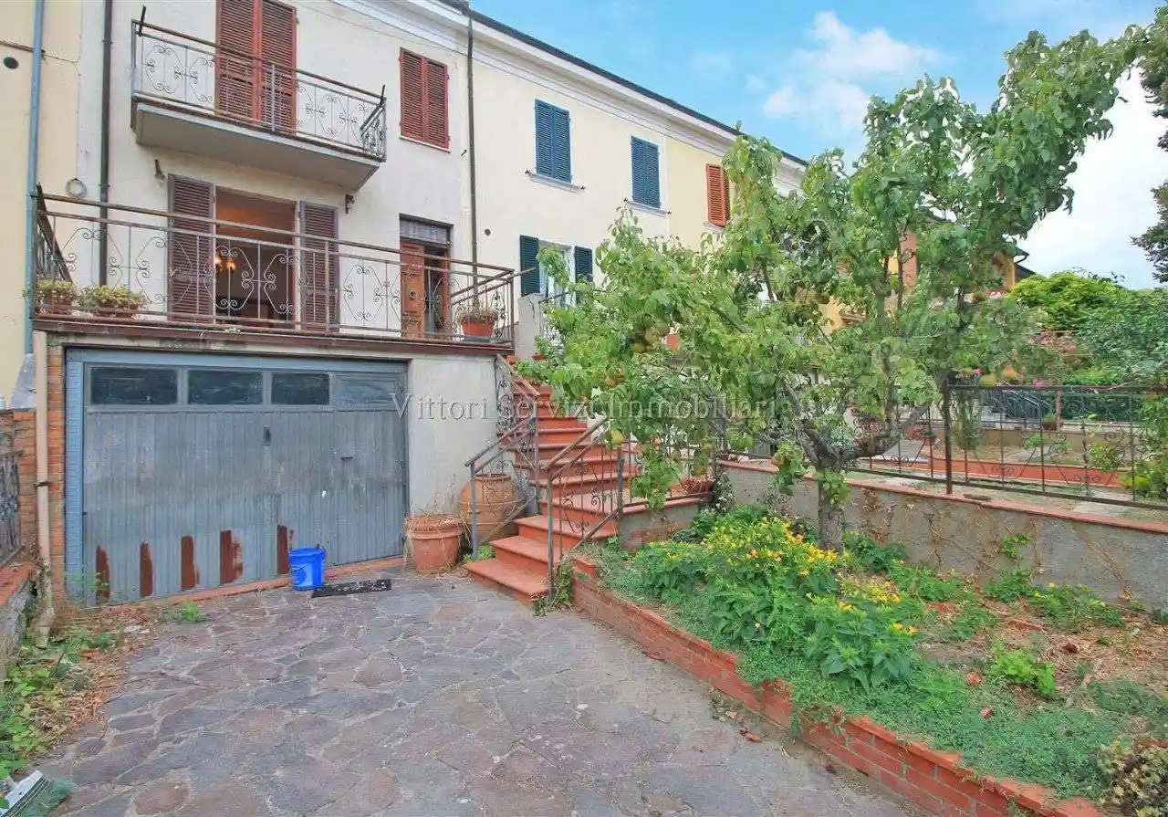 Villetta a schiera in vendita a Sinalunga