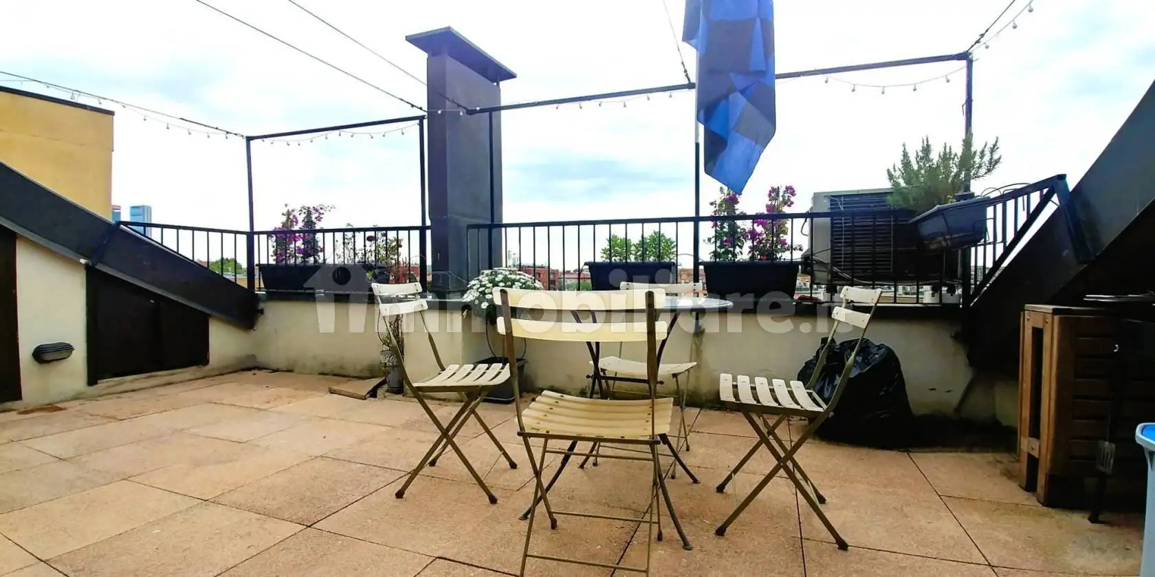 Penthouse - Attic in vendita a Milan