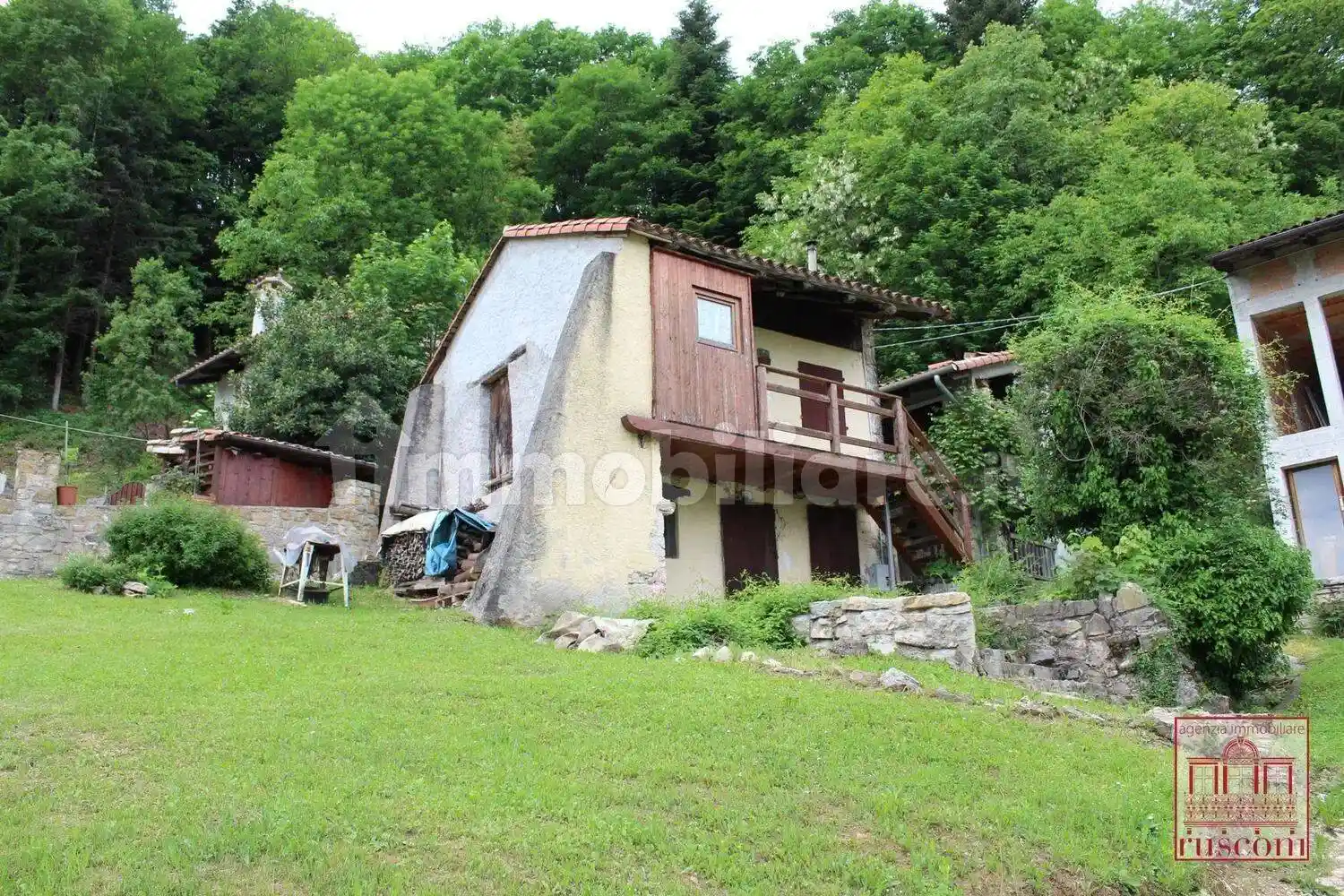 Villa in vendita a Frisanco