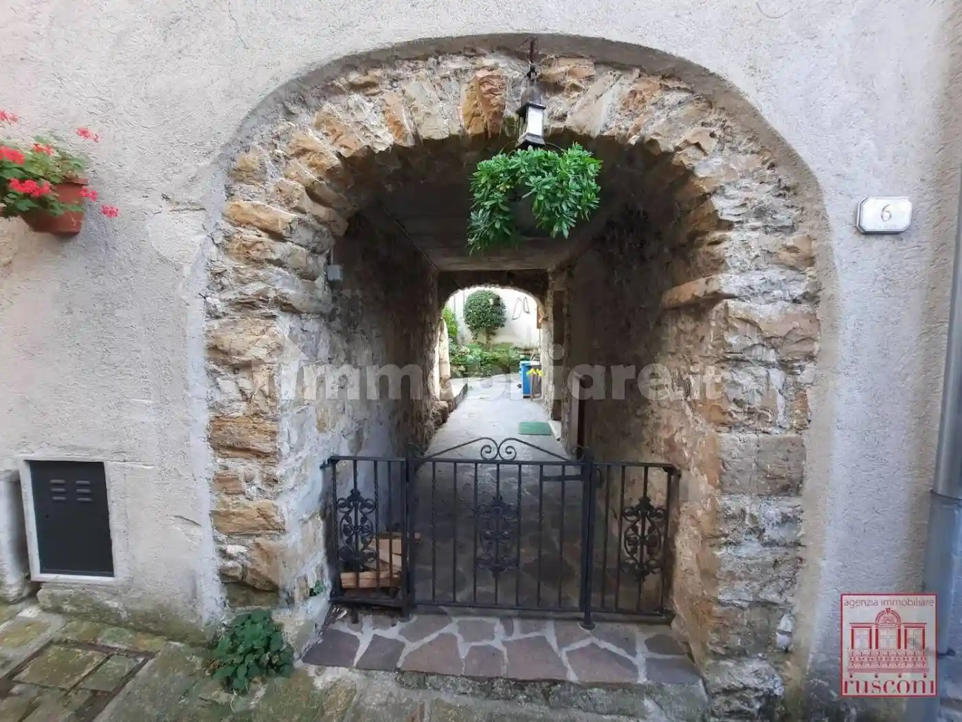 Villa in vendita a Frisanco