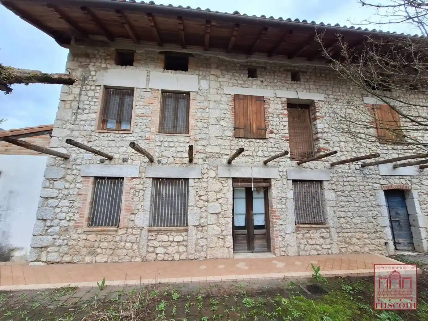 Villa in vendita a Aviano