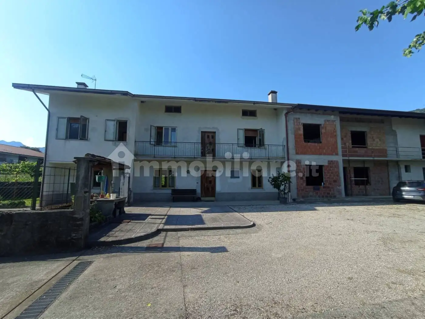 Villa in vendita a Meduno