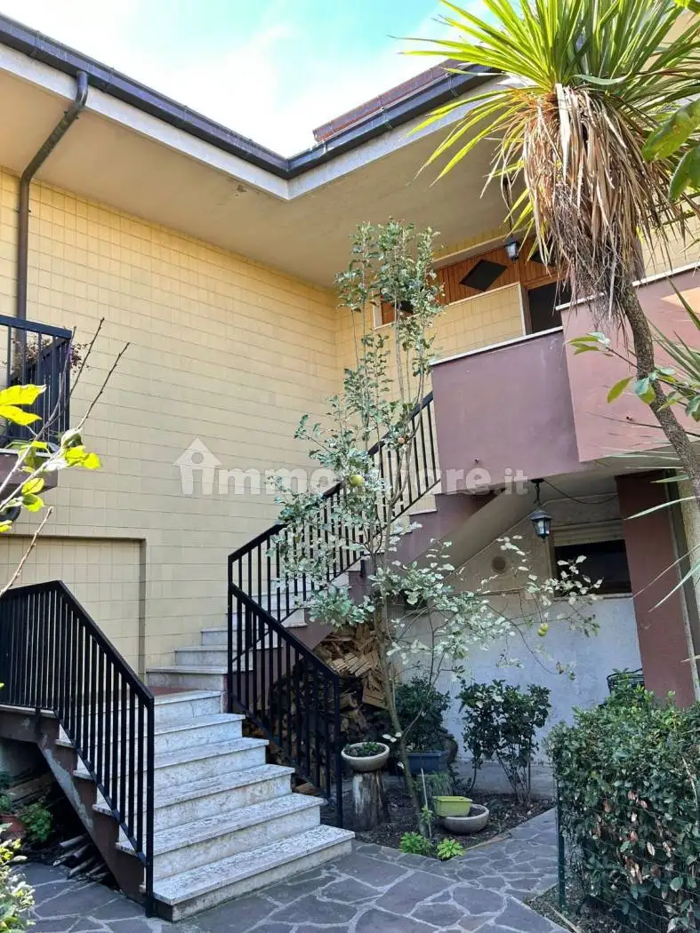 Villa in vendita a Montesilvano