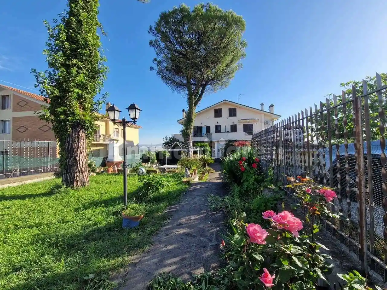 Villa in vendita a Frascati