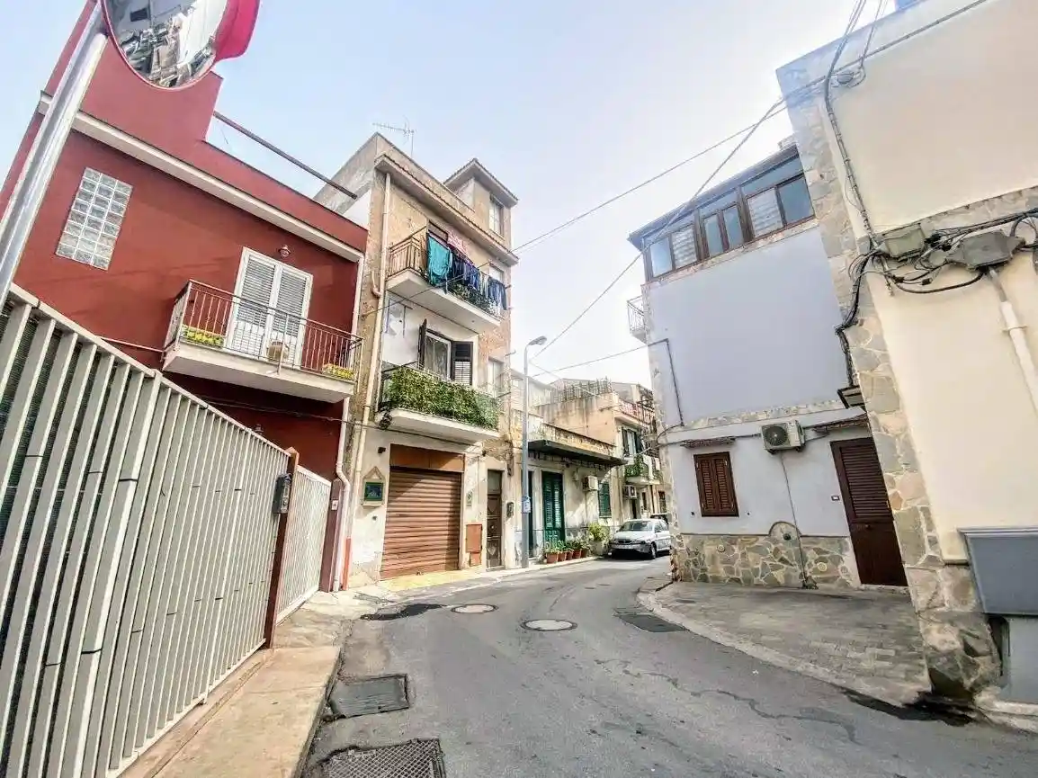 Appartamento in vendita a Palermo