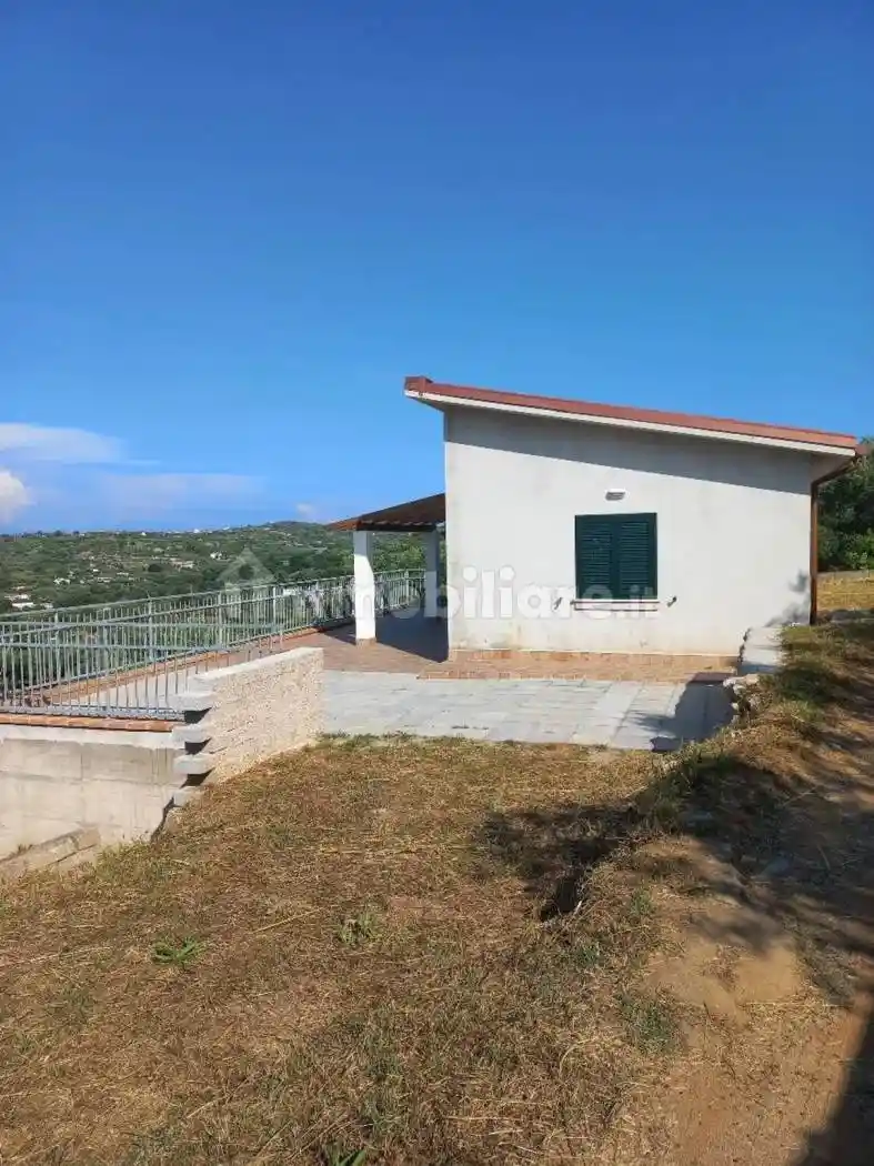 Villa in vendita a Gaeta
