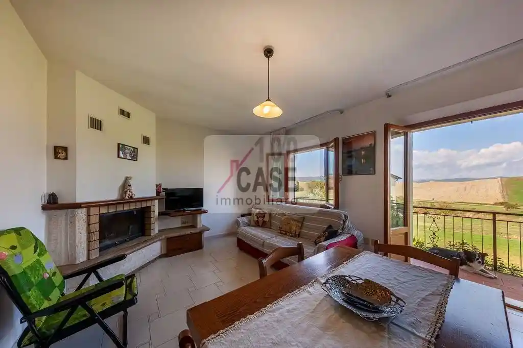 Villa in vendita a Castiglione d'Orcia