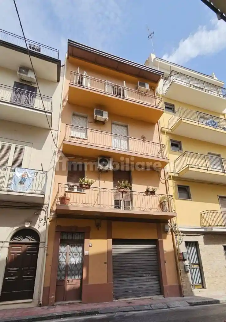 Appartamento in vendita a Giardini-Naxos