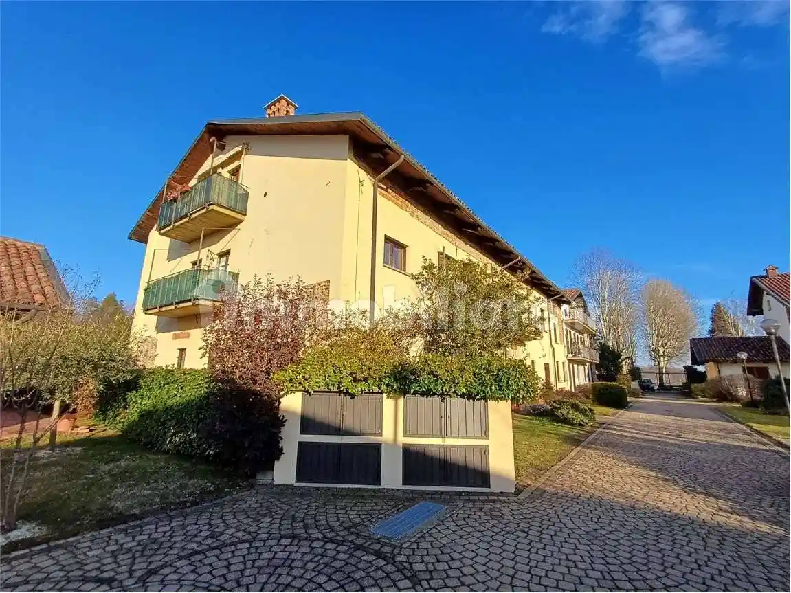 Appartamento in vendita a San Carlo Canavese