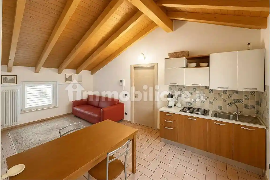 Appartamento in vendita a Rovereto