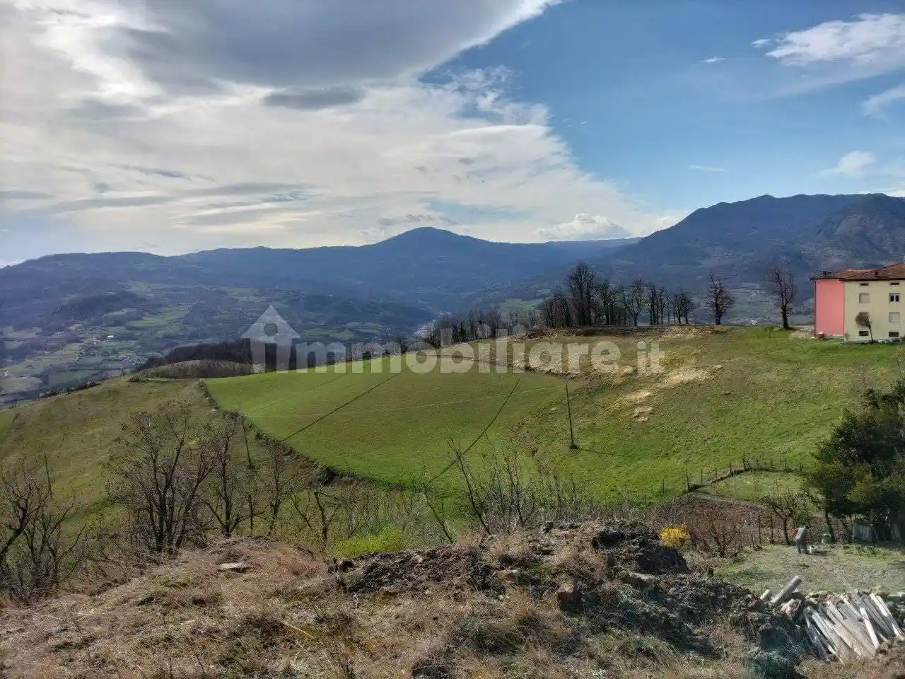 Rustico - Casale in vendita a Travo