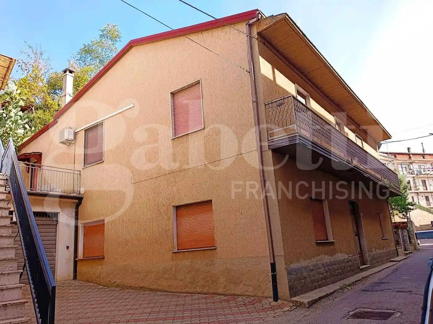 Terratetto unifamiliare via San Leo, 124, Centro, Luzzi - foto 2