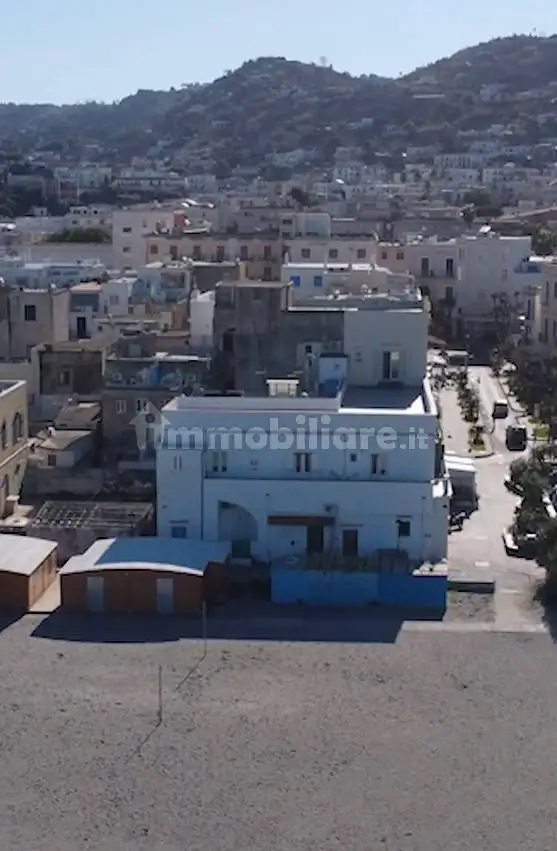 Appartamento in vendita a Ischia