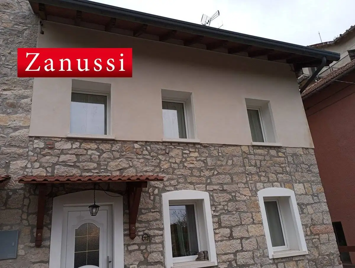 Villa in vendita a Tonezza del Cimone