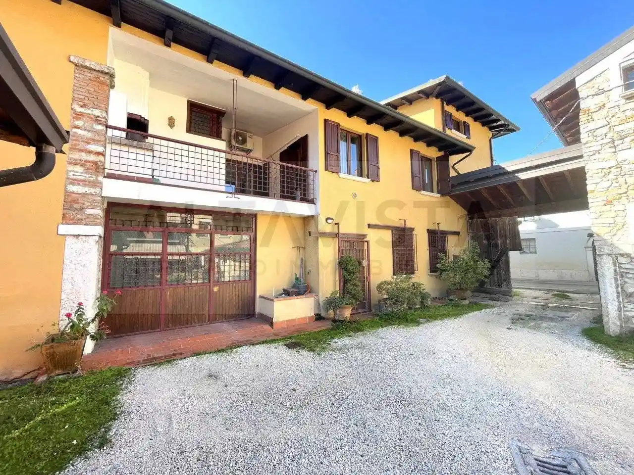 Casa indipendente in vendita a Rezzato