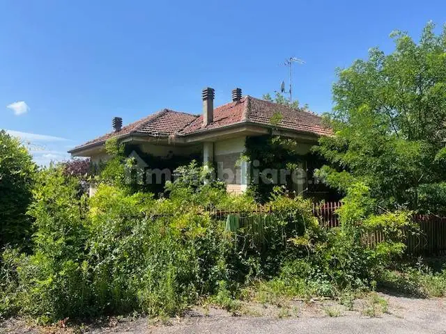 Villa in vendita a Asti