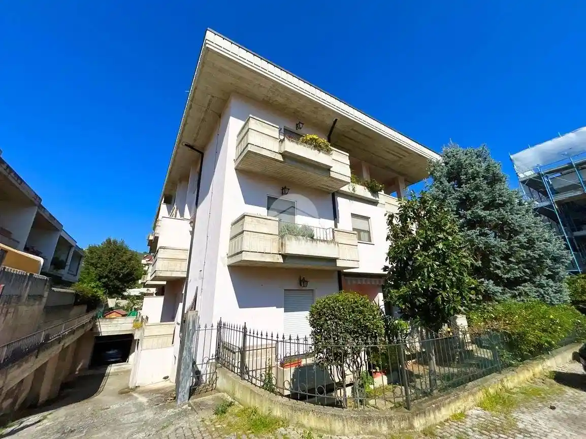 Appartamento via Insorti di Bosco Martese 1, Teramo - foto 3