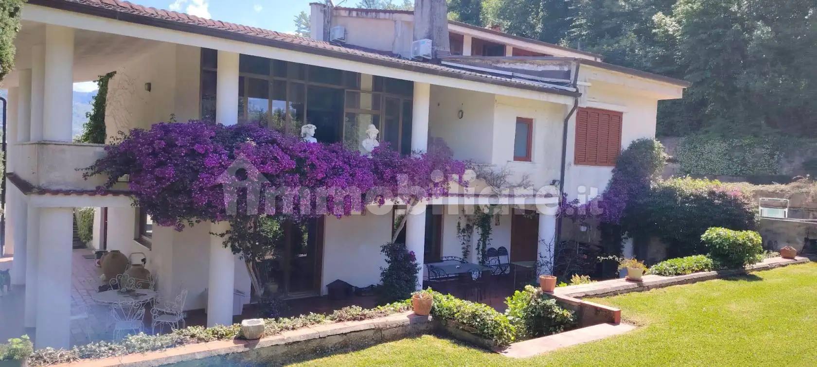 Villa in vendita a Salerno