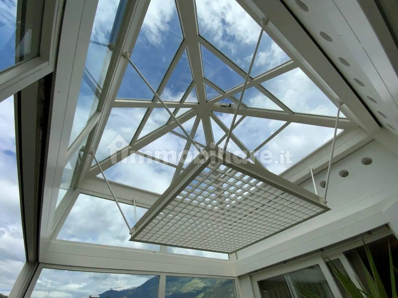 Palazzo - Edificio in vendita a Laces