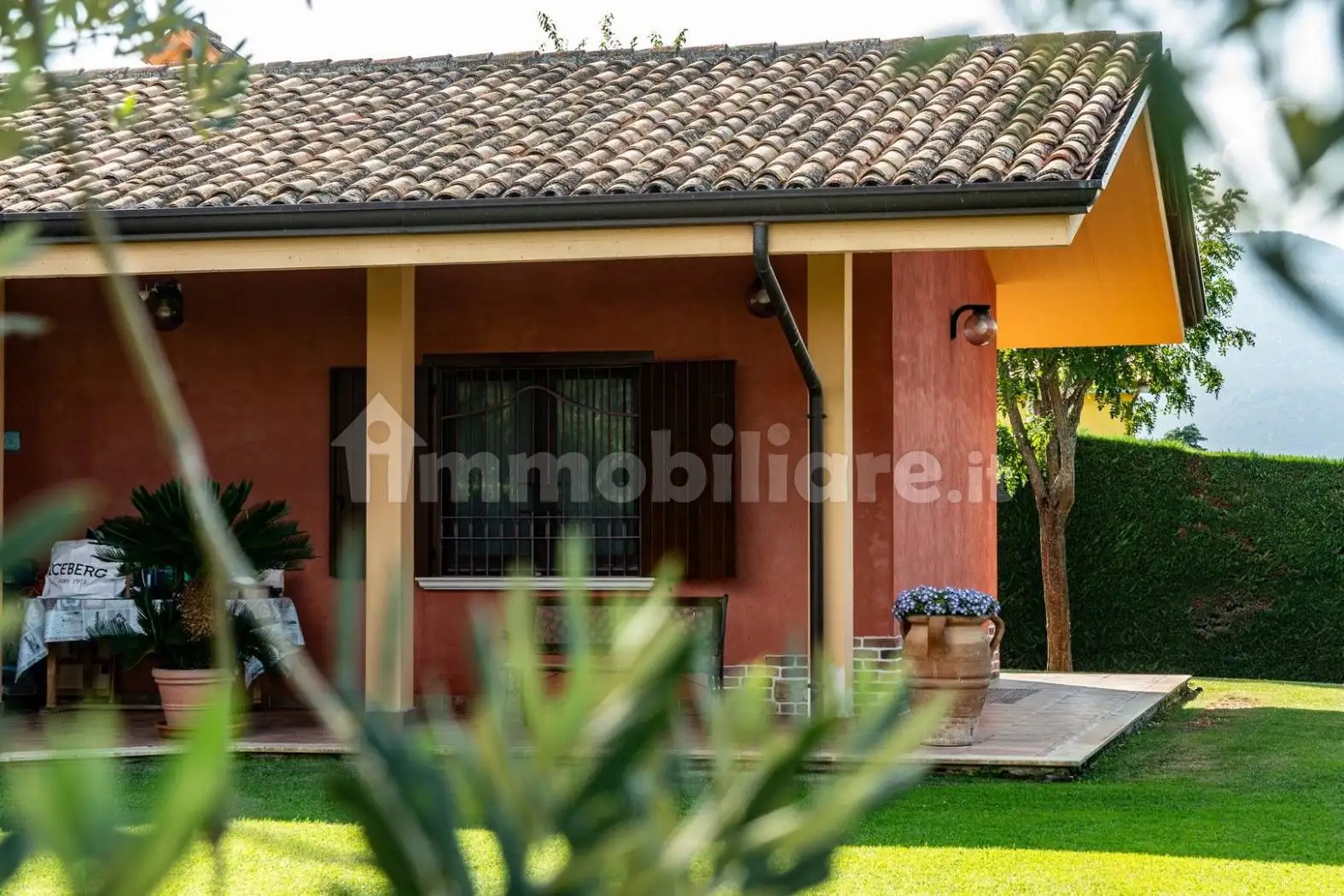 Villa in vendita a Introdacqua