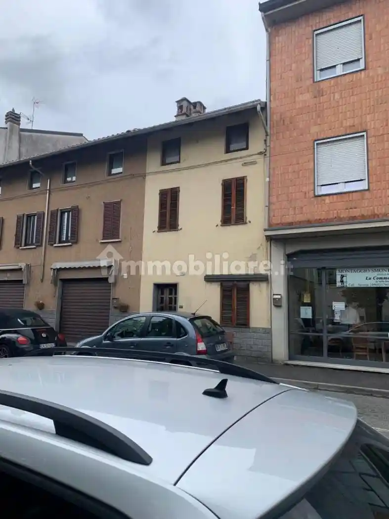 Casa indipendente in vendita a Galliate