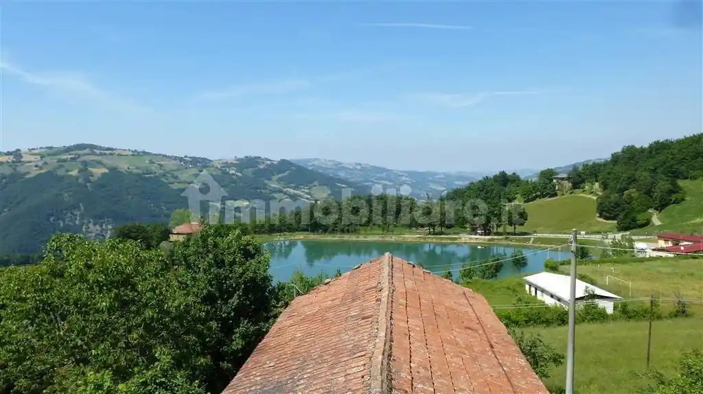 Rustico - Casale in vendita a Montefiorino