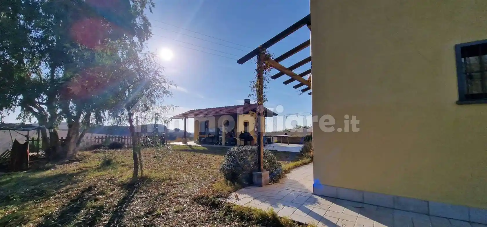 Rustico - Casale in vendita a Tuscania
