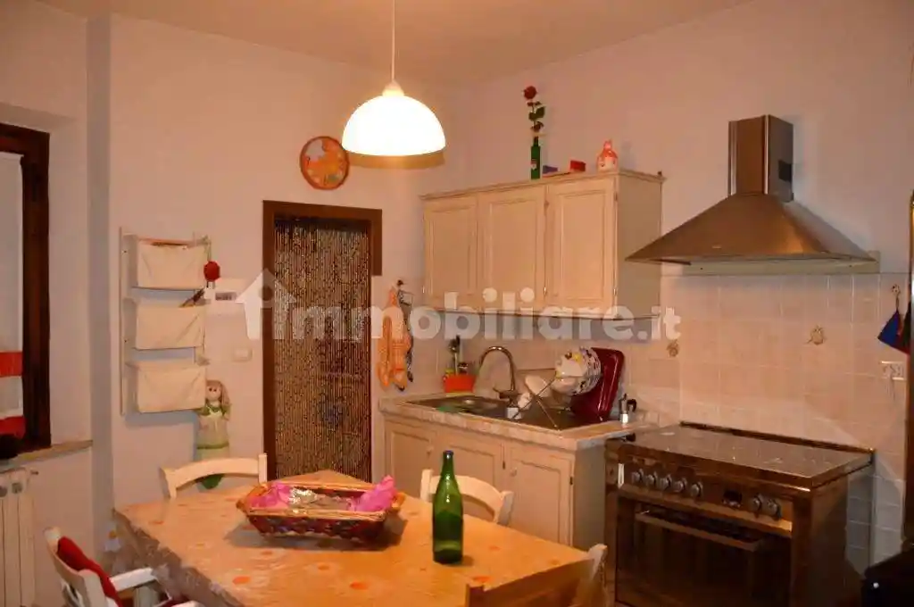 Casa indipendente in vendita a Foiano della Chiana