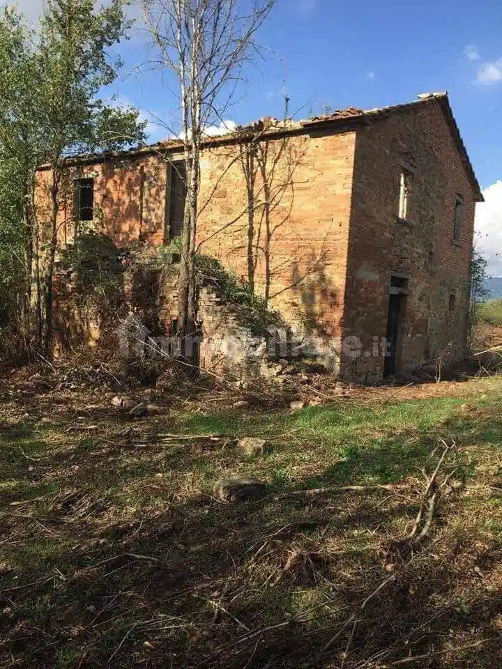 Rustico - Casale in vendita a Cortona