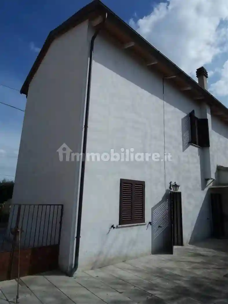 Casa indipendente - foto 2