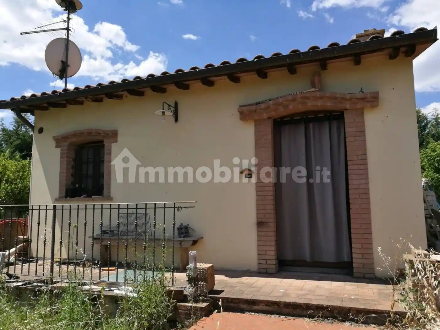 Casa indipendente in vendita a Sinalunga