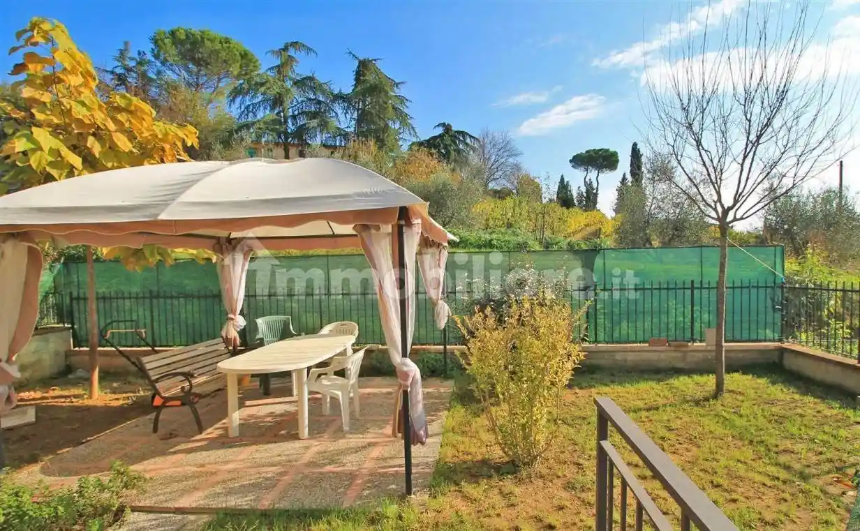 Villetta a schiera in vendita a Sinalunga