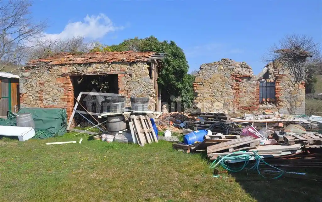 Rustico - Casale in vendita a Montecatini Val di Cecina