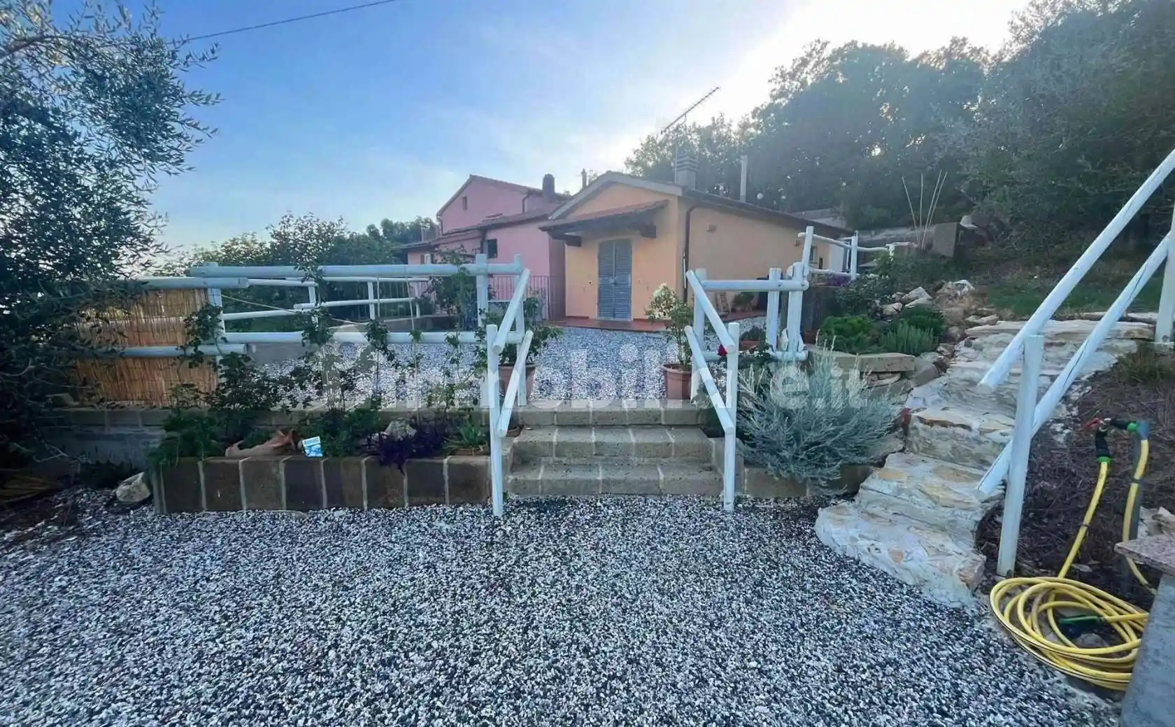 Rustico - Casale in vendita a Rosignano Marittimo